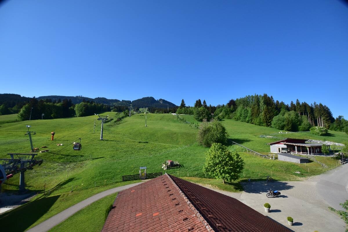 Archiv Foto Webcam Nesselwang - Talstation Alpspitzbahn