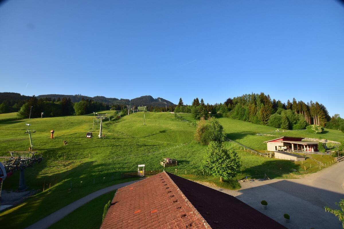 Archiv Foto Webcam Nesselwang - Talstation Alpspitzbahn
