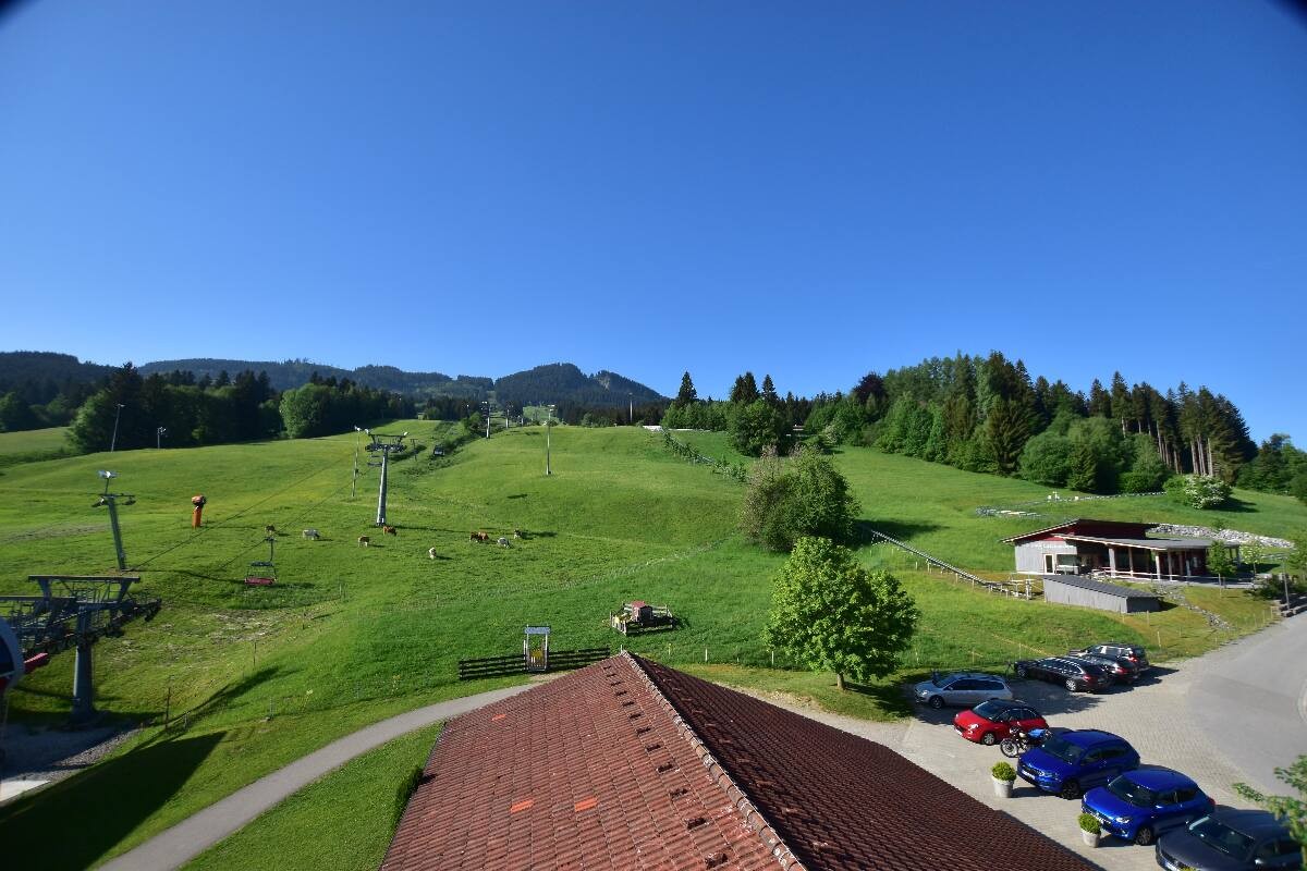 Archiv Foto Webcam Nesselwang - Talstation Alpspitzbahn