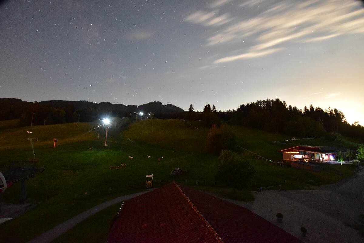 Archived image Webcam Nesselwang - Alpspitzbahn Base Station