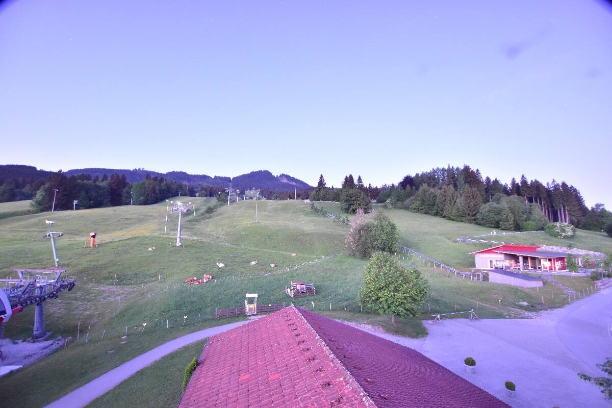 Archived image Webcam Nesselwang - Alpspitzbahn Base Station