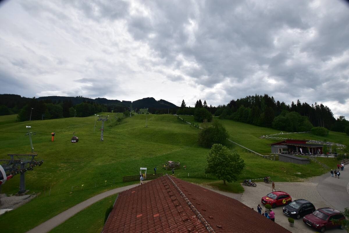 Archived image Webcam Nesselwang - Alpspitzbahn Base Station