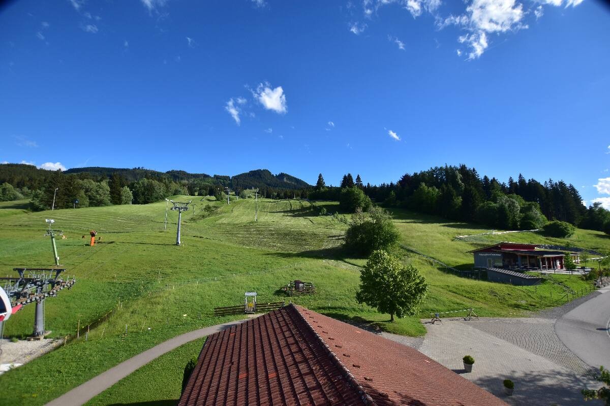 Archiv Foto Webcam Nesselwang - Talstation Alpspitzbahn
