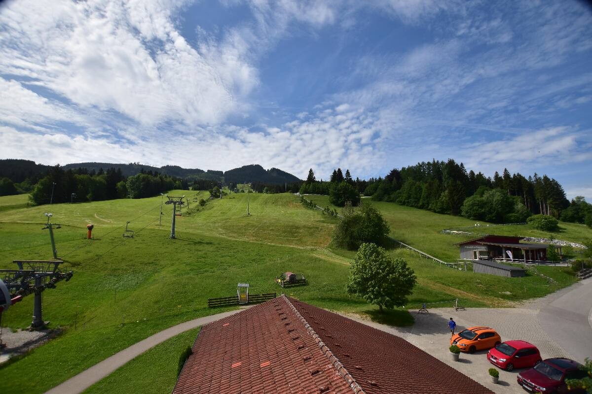 Archiv Foto Webcam Nesselwang - Talstation Alpspitzbahn