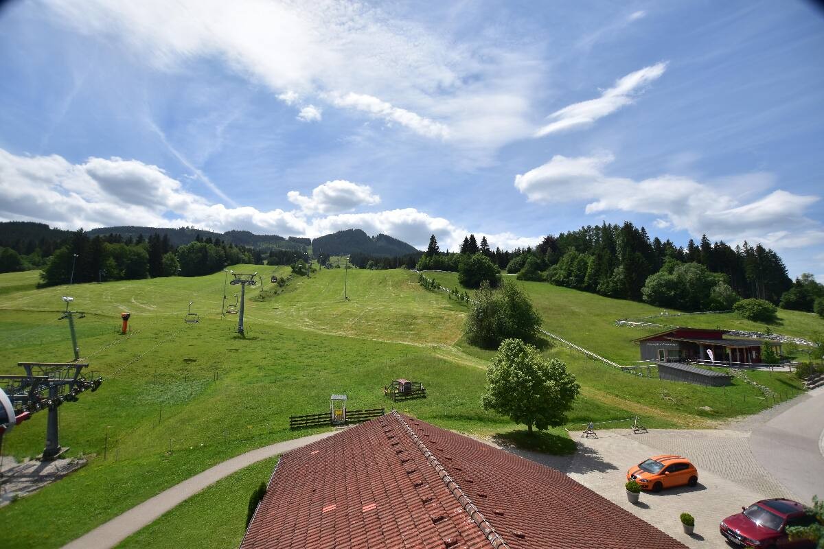 Archiv Foto Webcam Nesselwang - Talstation Alpspitzbahn
