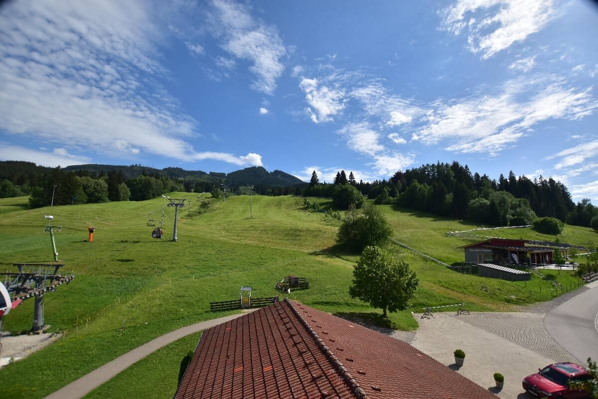 Archiv Foto Webcam Nesselwang - Talstation Alpspitzbahn