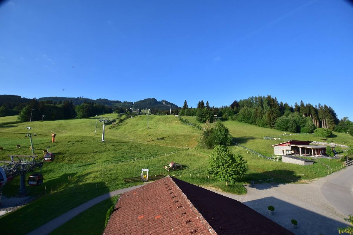 Archiv Foto Webcam Nesselwang - Talstation Alpspitzbahn