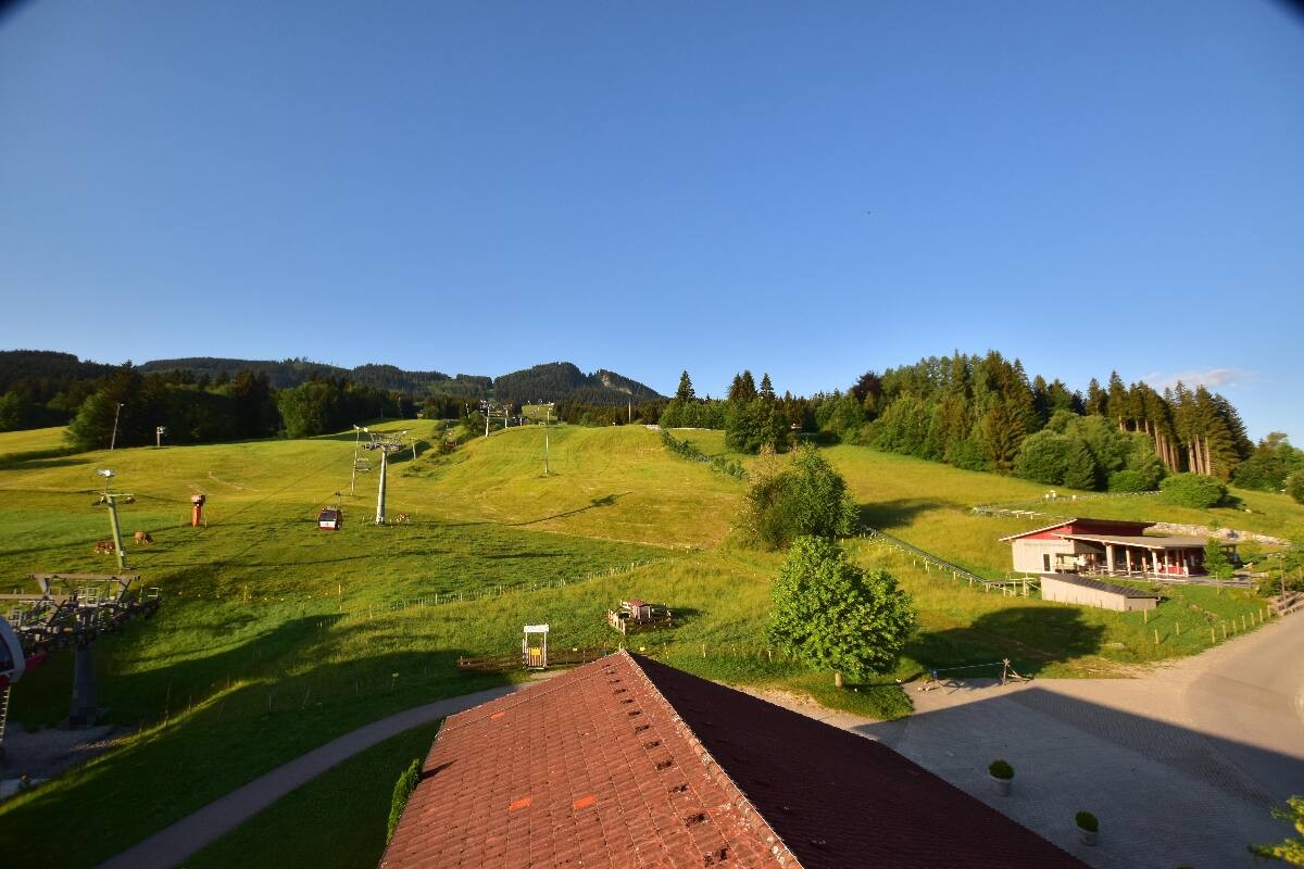 Archiv Foto Webcam Nesselwang - Talstation Alpspitzbahn