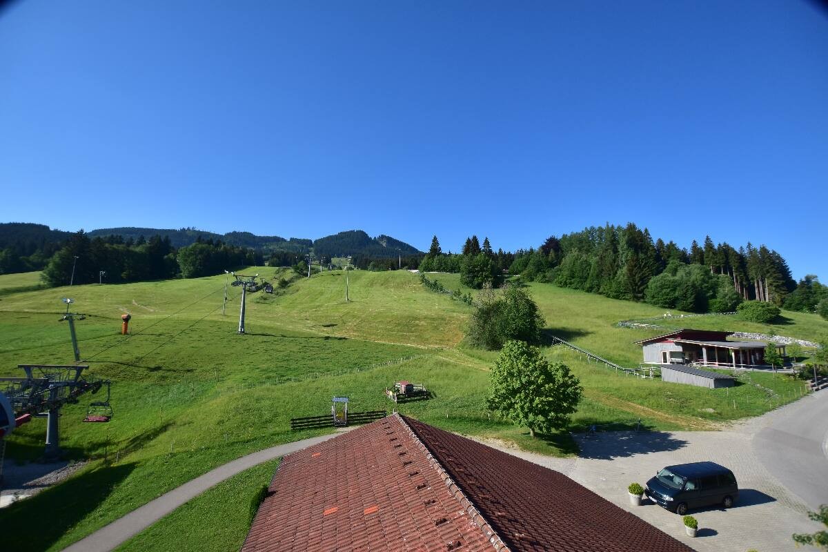 Archiv Foto Webcam Nesselwang - Talstation Alpspitzbahn