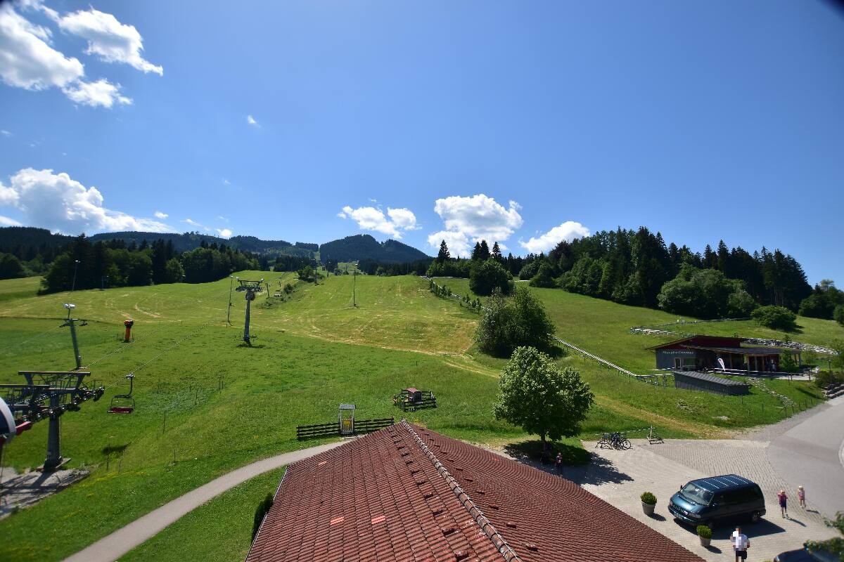 Archiv Foto Webcam Nesselwang - Talstation Alpspitzbahn