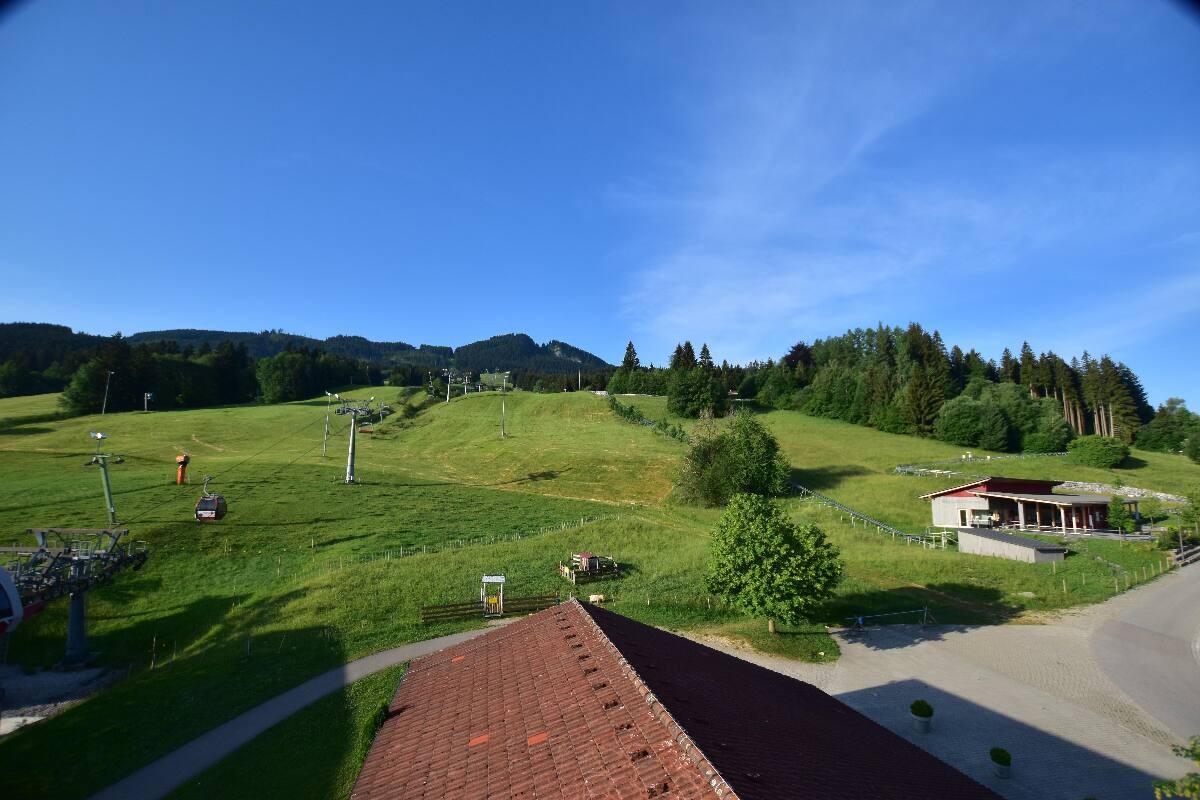 Archiv Foto Webcam Nesselwang - Talstation Alpspitzbahn