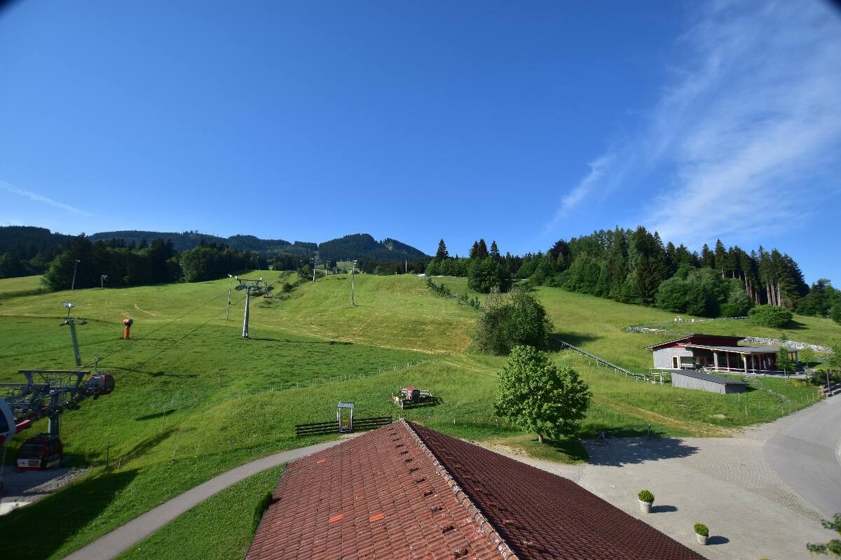 Archiv Foto Webcam Nesselwang - Talstation Alpspitzbahn