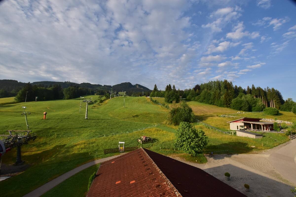 Archiv Foto Webcam Nesselwang - Talstation Alpspitzbahn