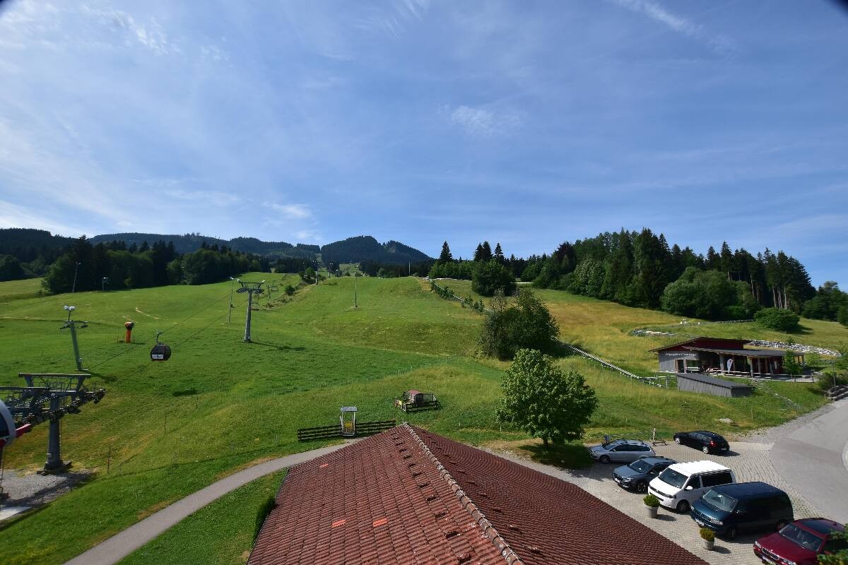 Archiv Foto Webcam Nesselwang - Talstation Alpspitzbahn