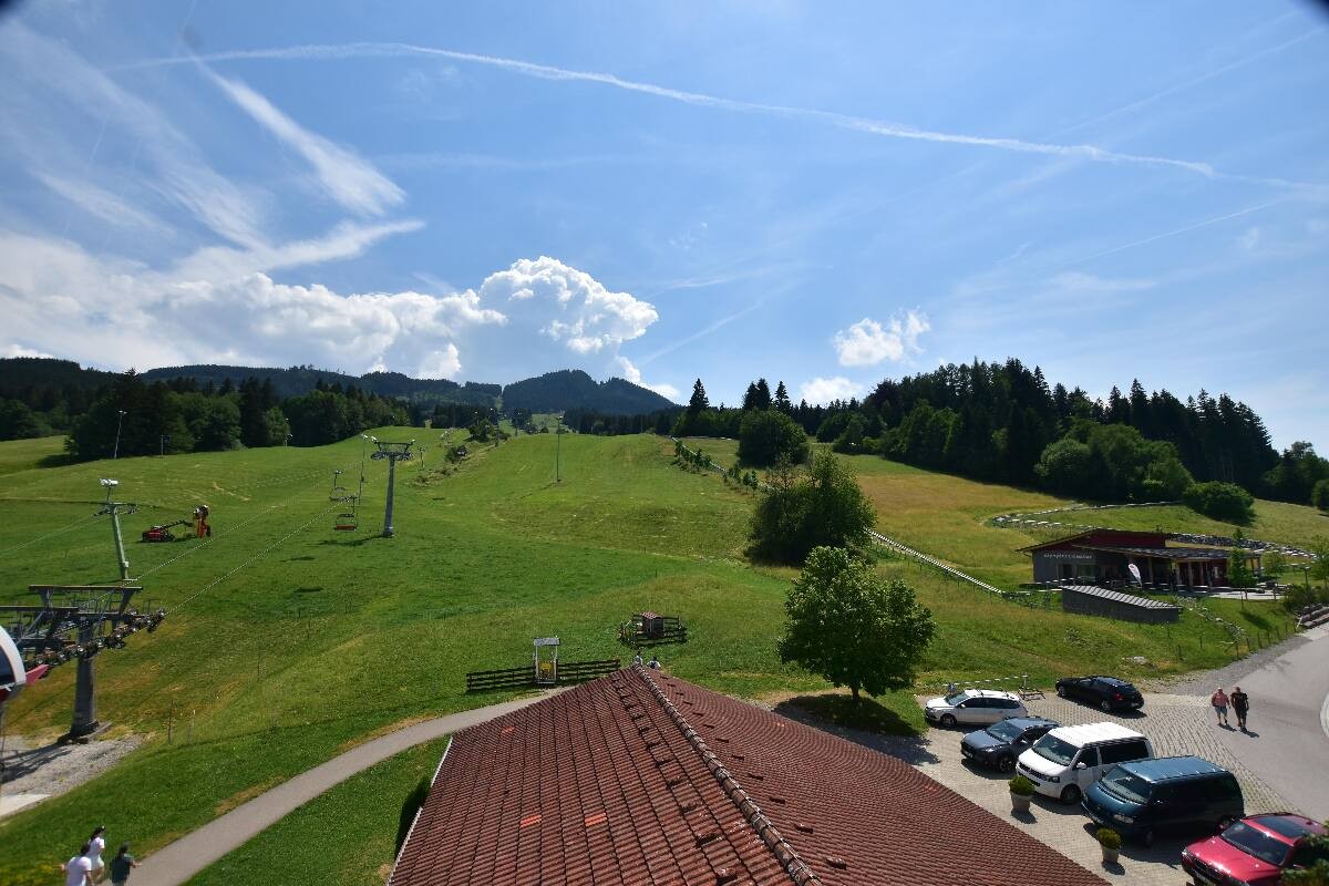 Archiv Foto Webcam Nesselwang - Talstation Alpspitzbahn