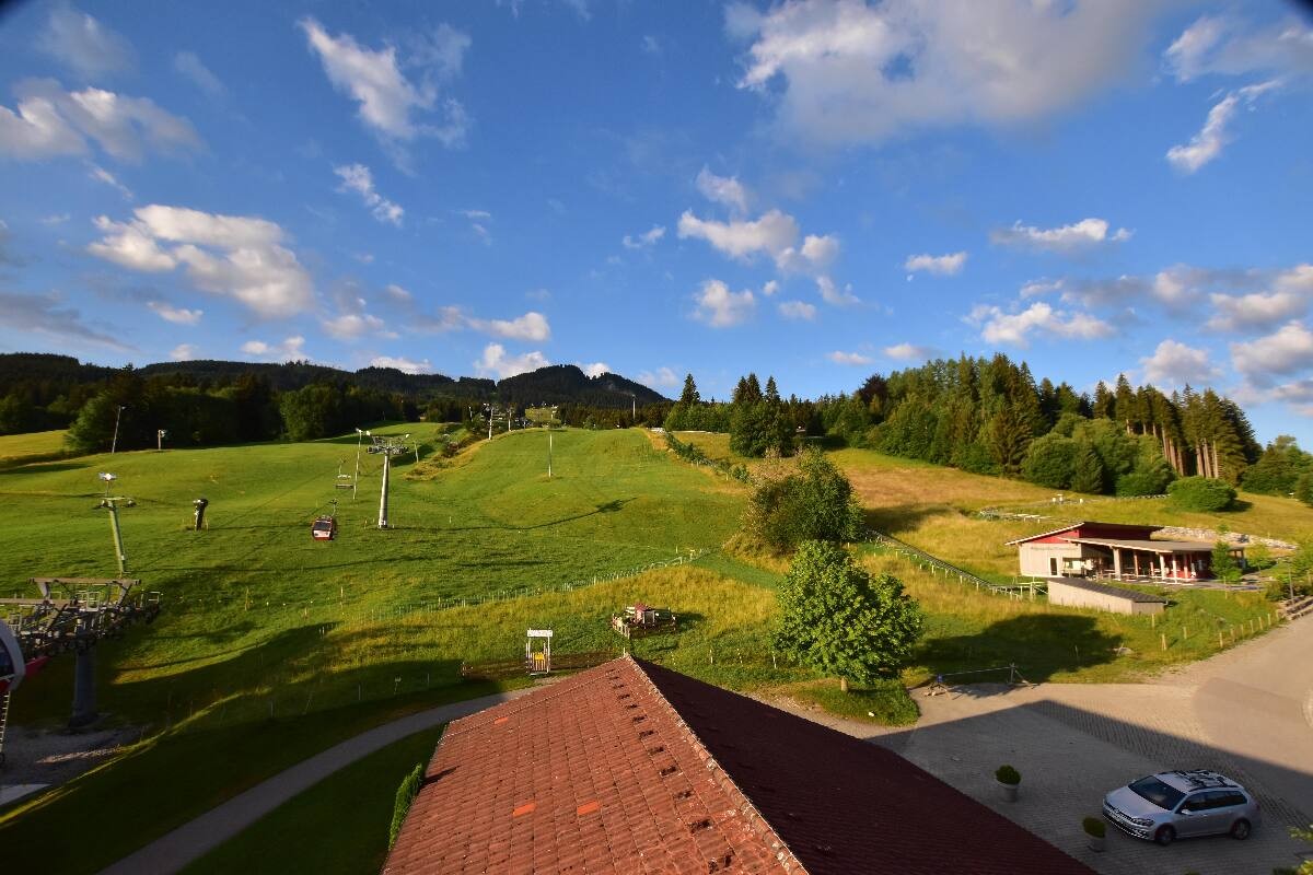 Archiv Foto Webcam Nesselwang - Talstation Alpspitzbahn