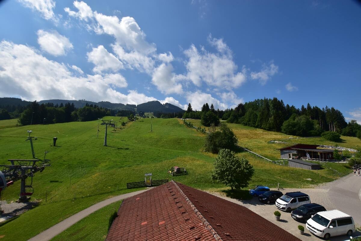Archiv Foto Webcam Nesselwang - Talstation Alpspitzbahn