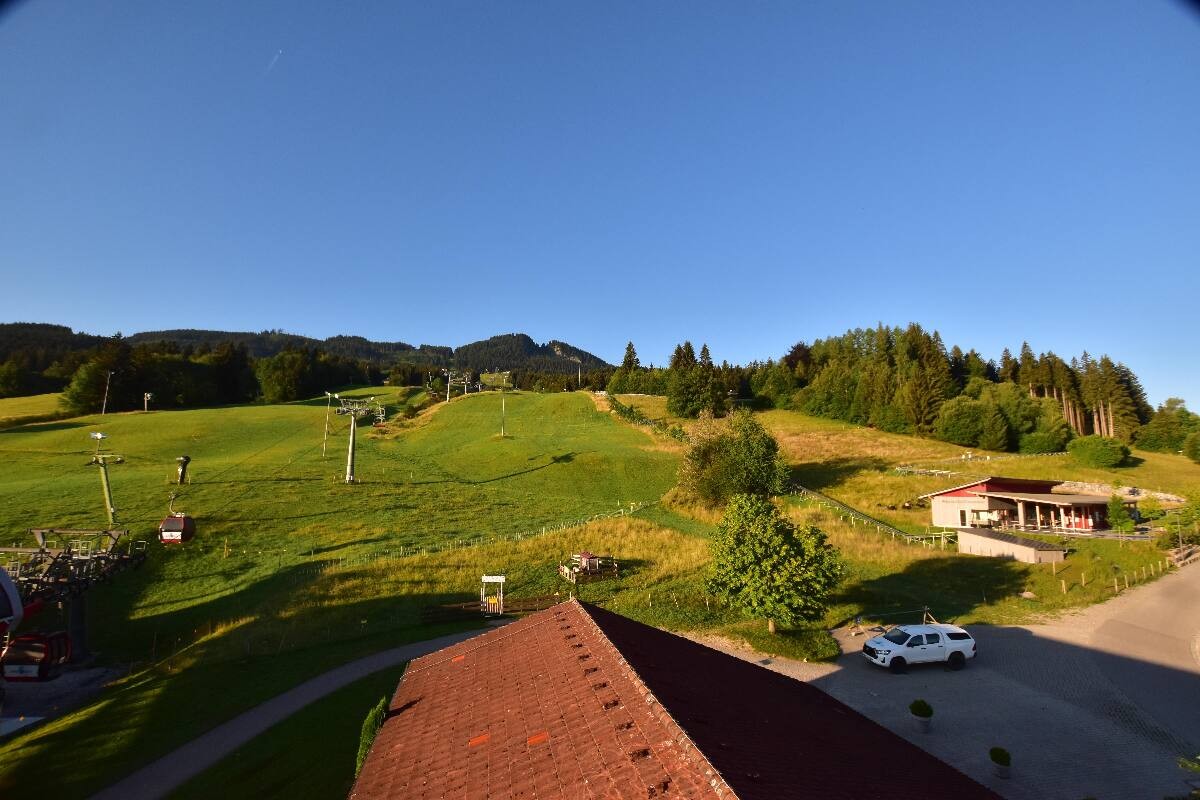 Archiv Foto Webcam Nesselwang - Talstation Alpspitzbahn