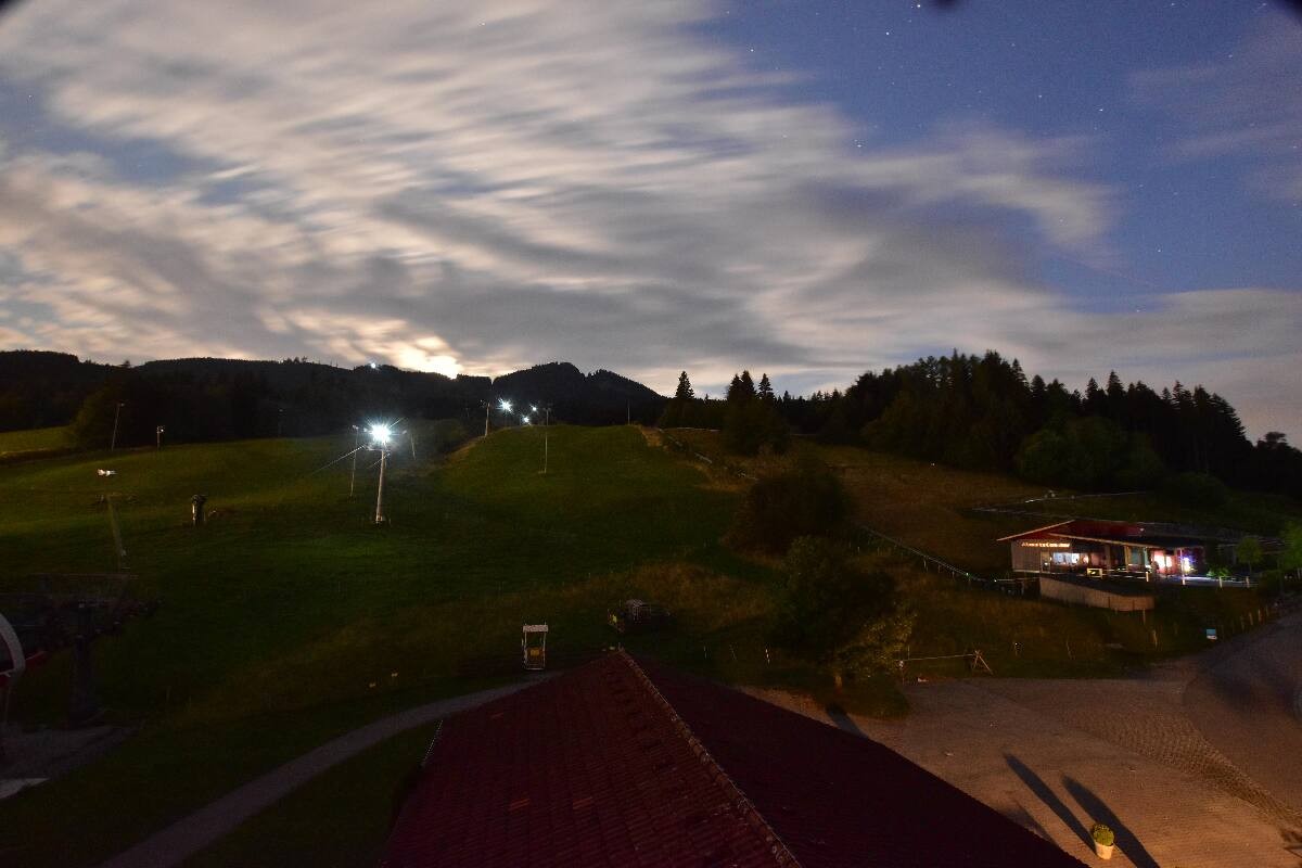 Archived image Webcam Nesselwang - Alpspitzbahn Base Station