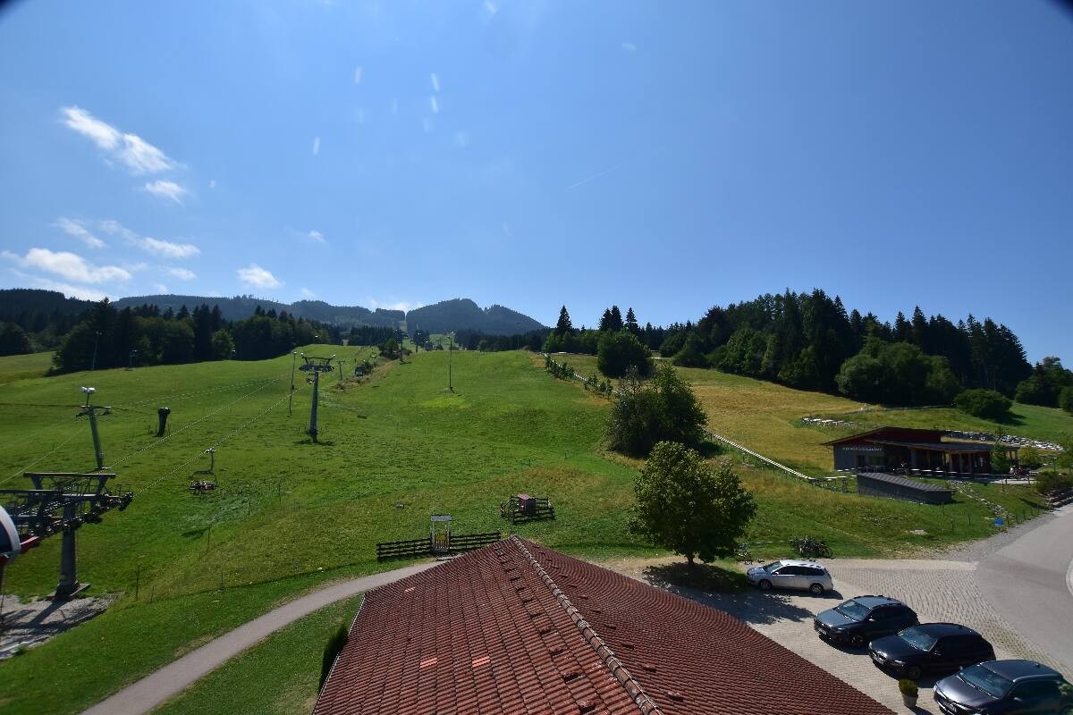 Archiv Foto Webcam Nesselwang - Talstation Alpspitzbahn
