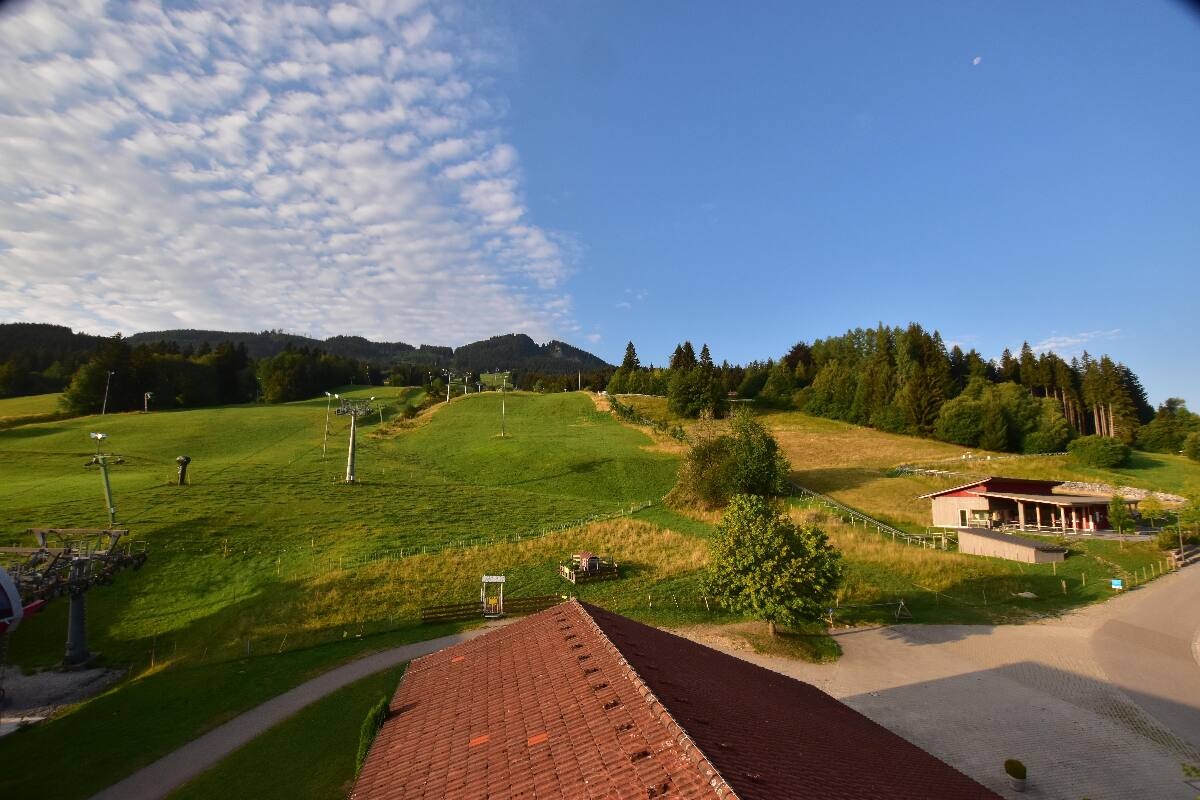 Archiv Foto Webcam Nesselwang - Talstation Alpspitzbahn