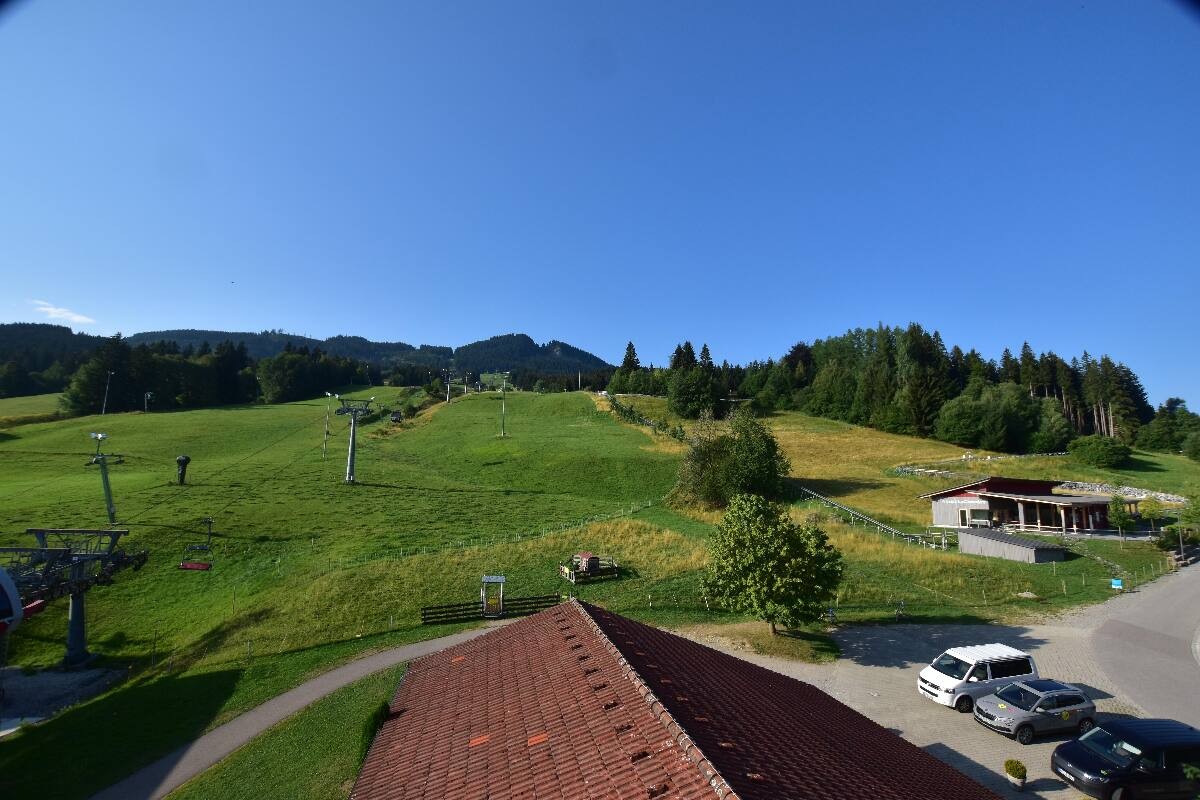 Archiv Foto Webcam Nesselwang - Talstation Alpspitzbahn