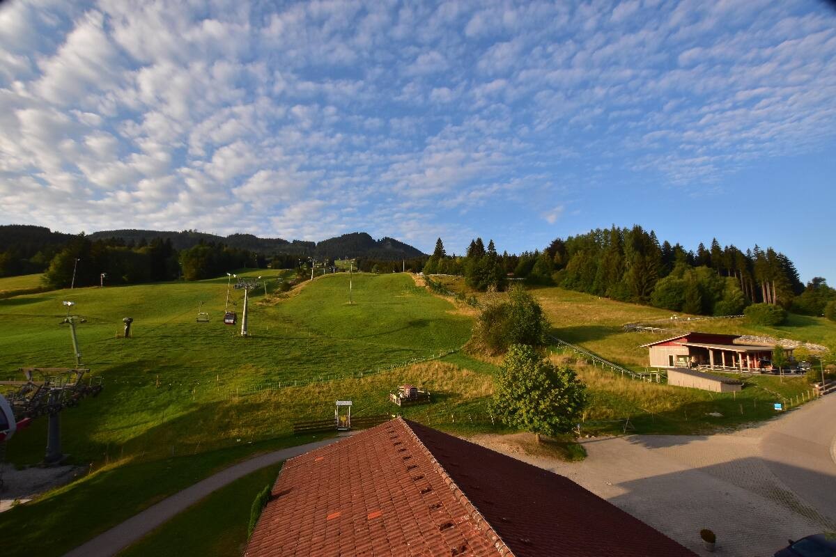 Archiv Foto Webcam Nesselwang - Talstation Alpspitzbahn
