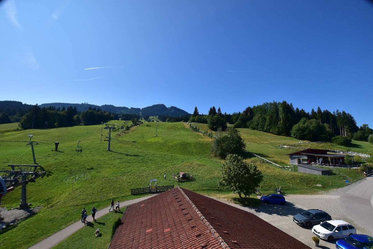 Archiv Foto Webcam Nesselwang - Talstation Alpspitzbahn
