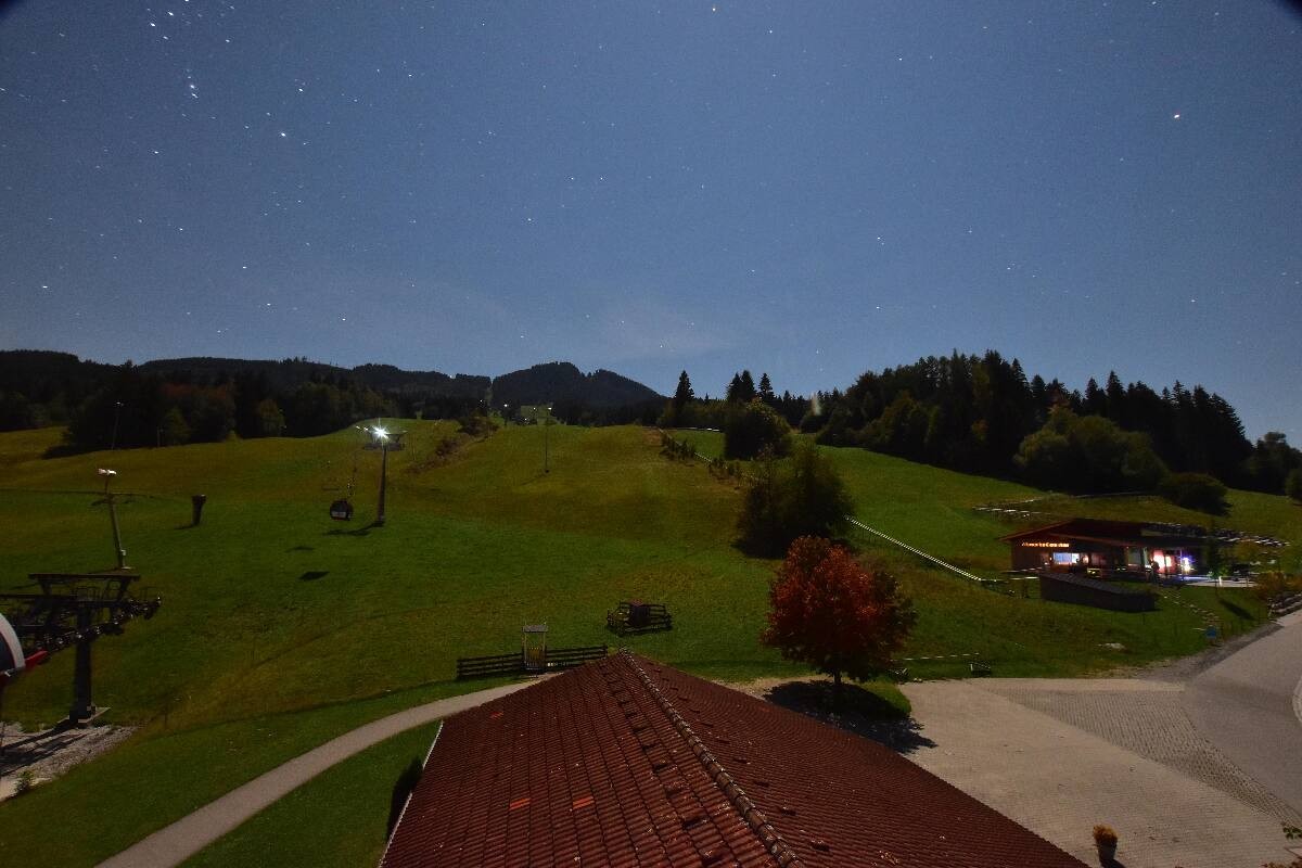 Archived image Webcam Nesselwang - Alpspitzbahn Base Station