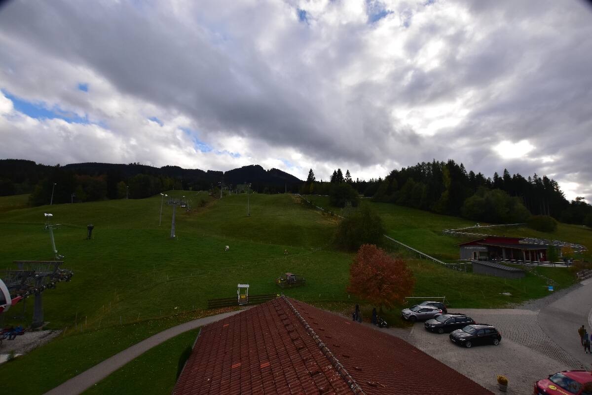 Archived image Webcam Nesselwang - Alpspitzbahn Base Station