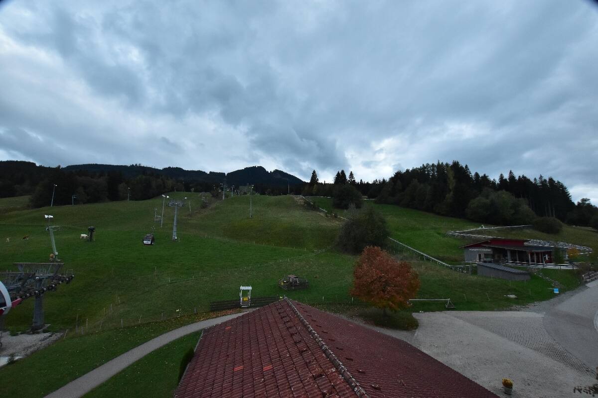 Archived image Webcam Nesselwang - Alpspitzbahn Base Station