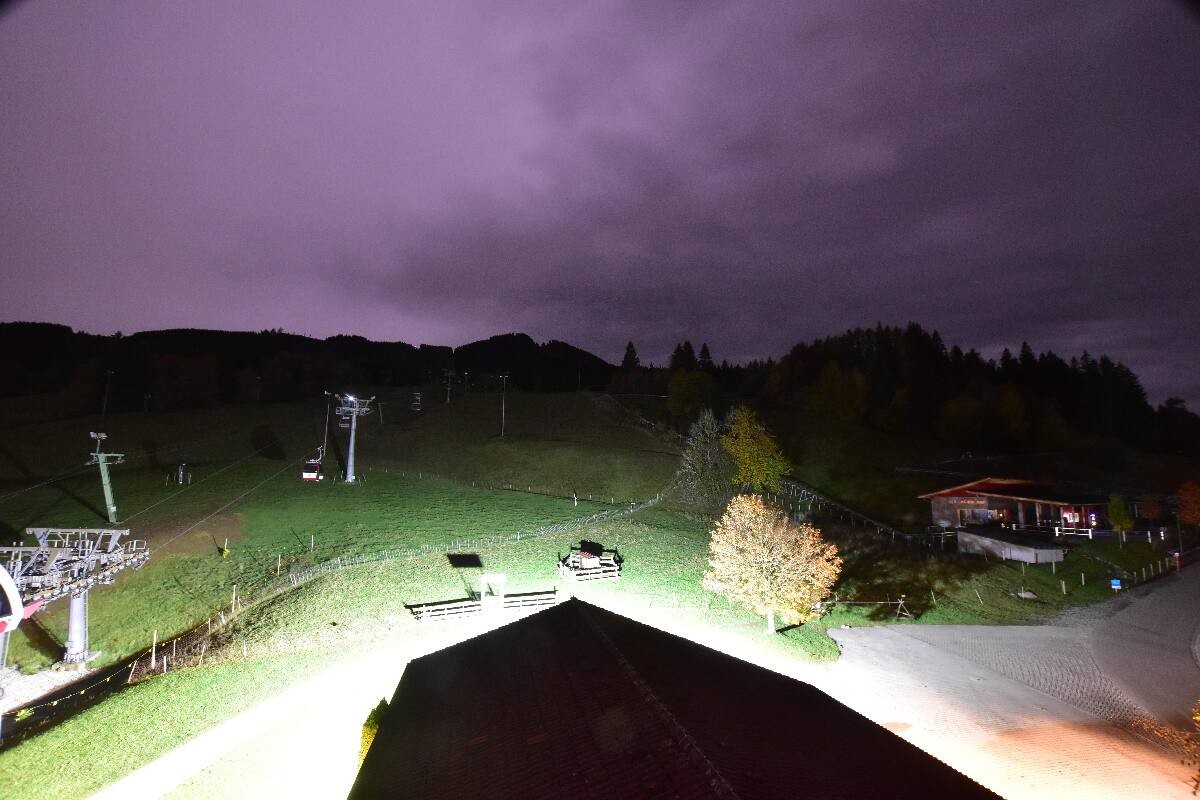 Archived image Webcam Nesselwang - Alpspitzbahn Base Station