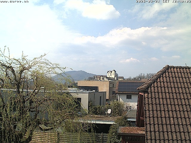 Archiv Foto Webcam Möriken: Blick auf Schloss Wildegg