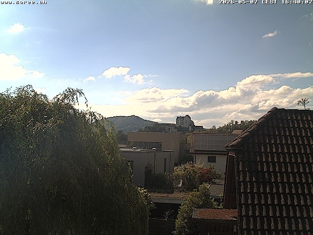 Archiv Foto Webcam Möriken: Blick auf Schloss Wildegg