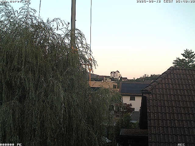 Archiv Foto Webcam Möriken: Blick auf Schloss Wildegg