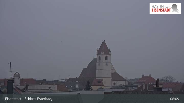 Archiv Foto Webcam Eisenstadt - Schloss Esterházy