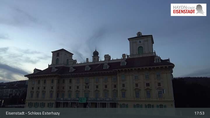 Archiv Foto Webcam Eisenstadt - Schloss Esterházy