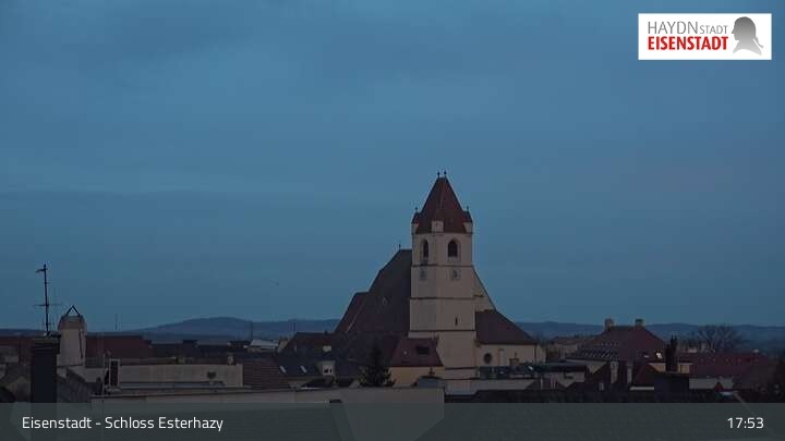 Archiv Foto Webcam Eisenstadt - Schloss Esterházy