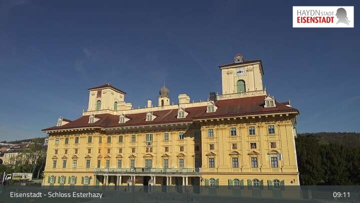 Archiv Foto Webcam Eisenstadt - Schloss Esterházy