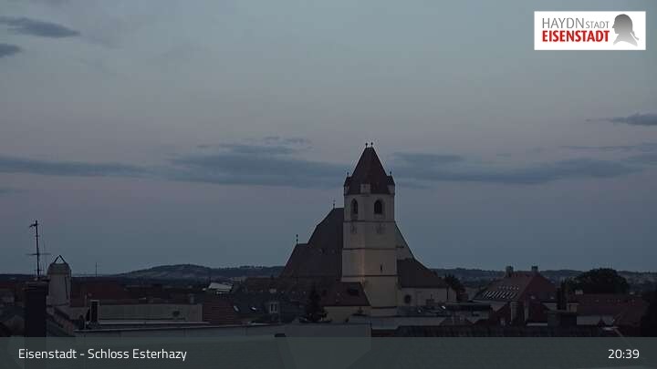 Archiv Foto Webcam Eisenstadt - Schloss Esterházy