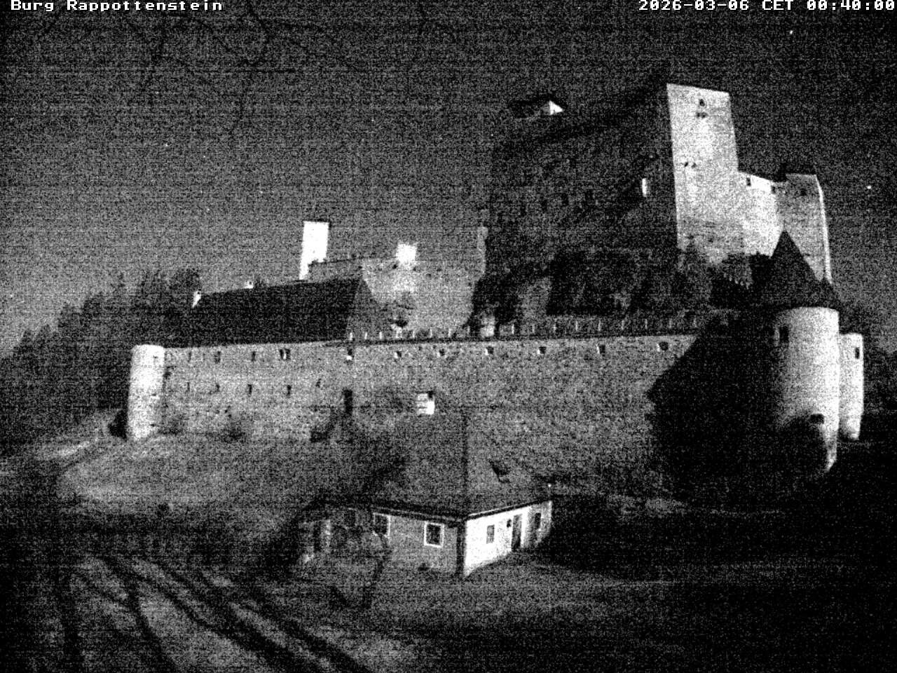 Archived image Webcam Rappottenstein Castle