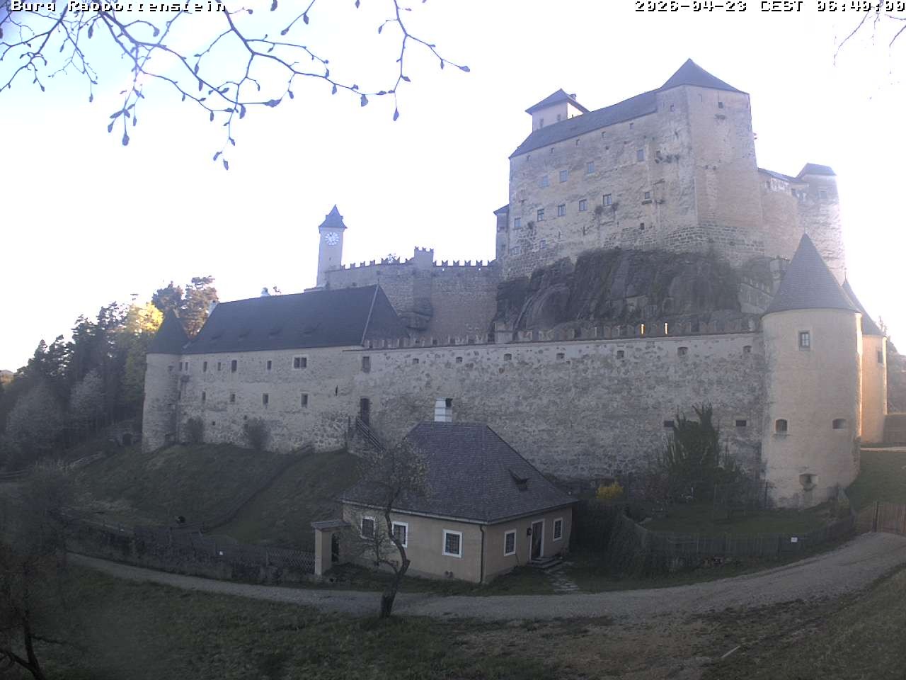 Archived image Webcam Rappottenstein Castle