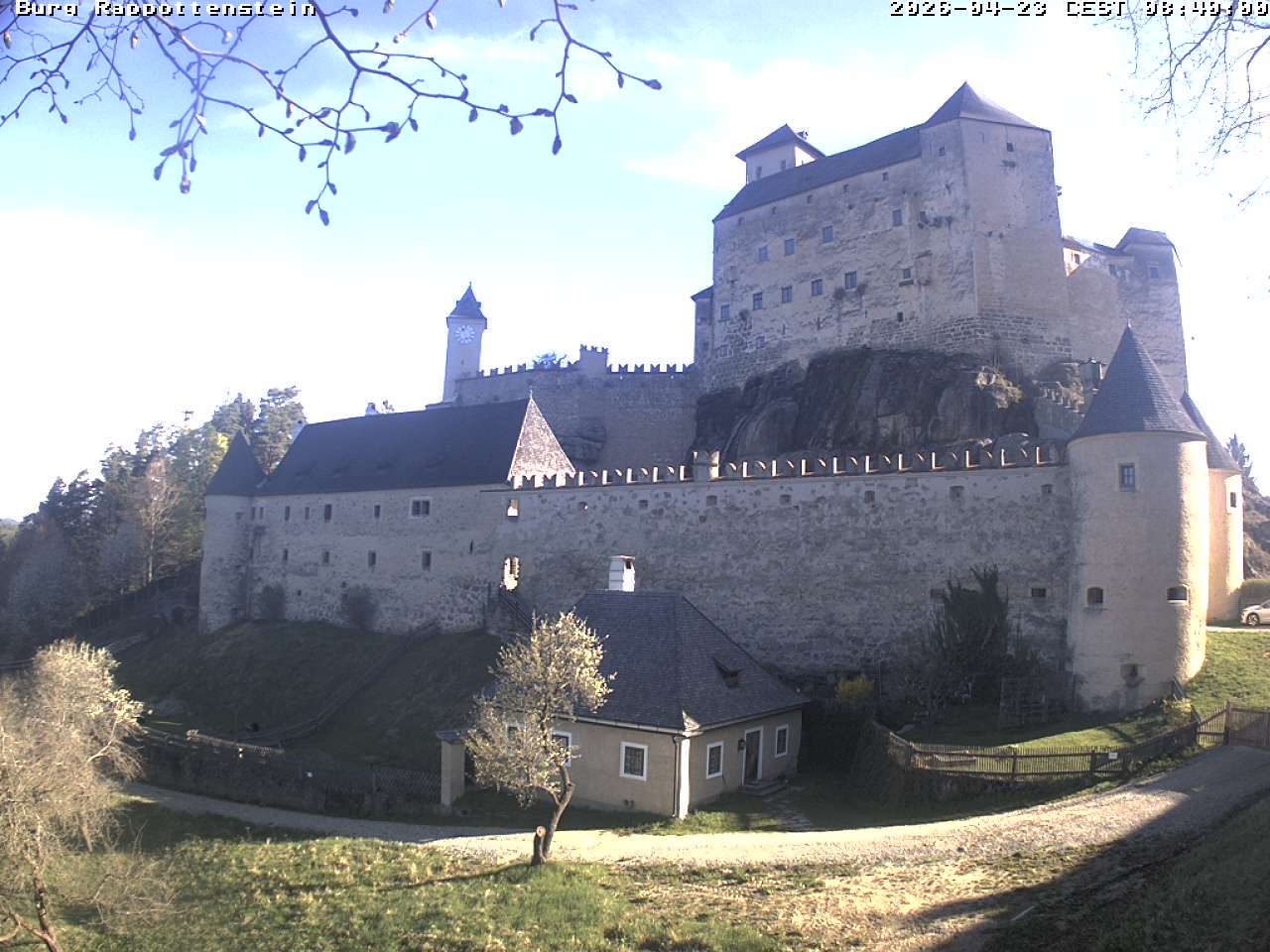 Archived image Webcam Rappottenstein Castle