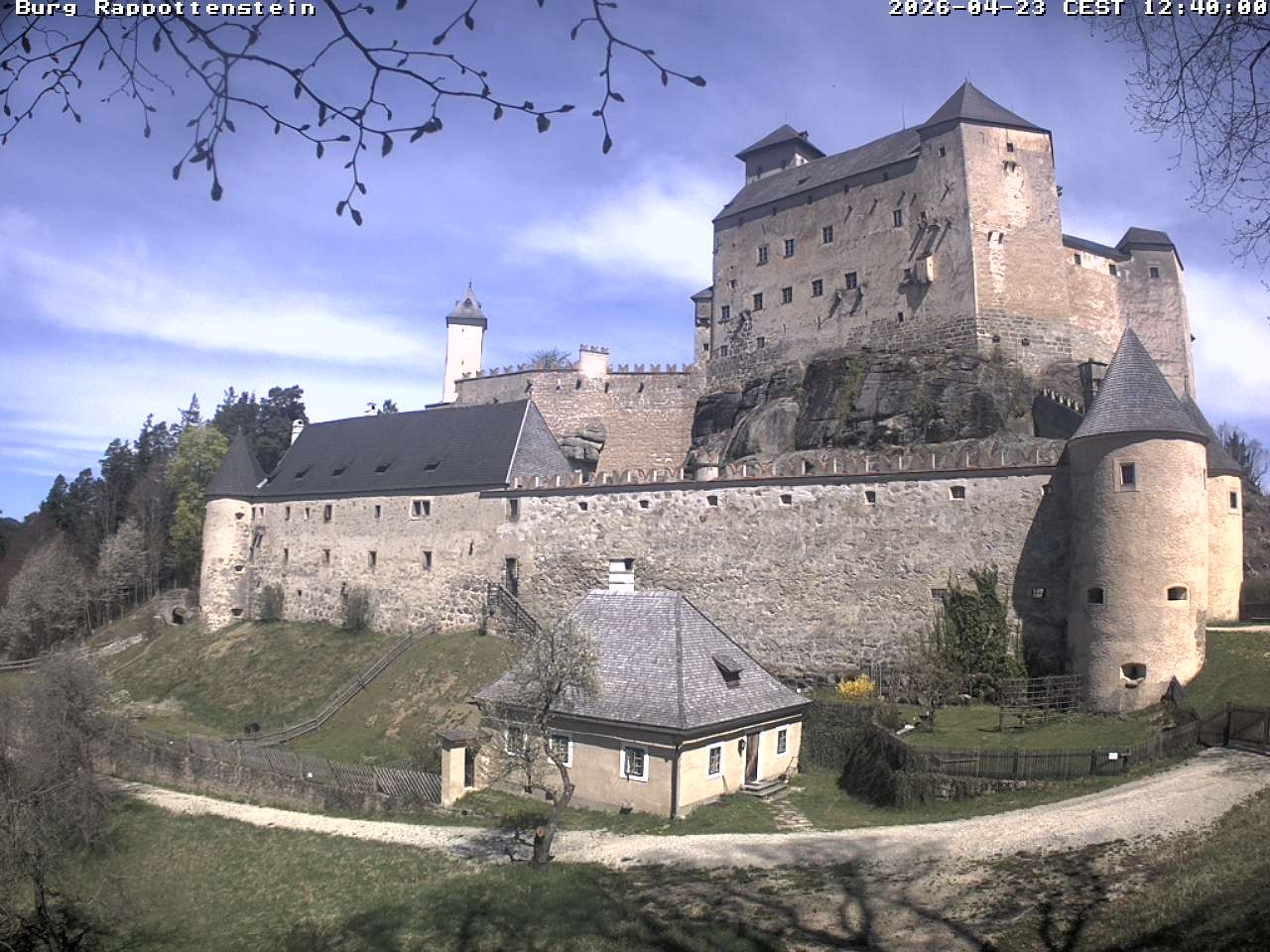 Archived image Webcam Rappottenstein Castle