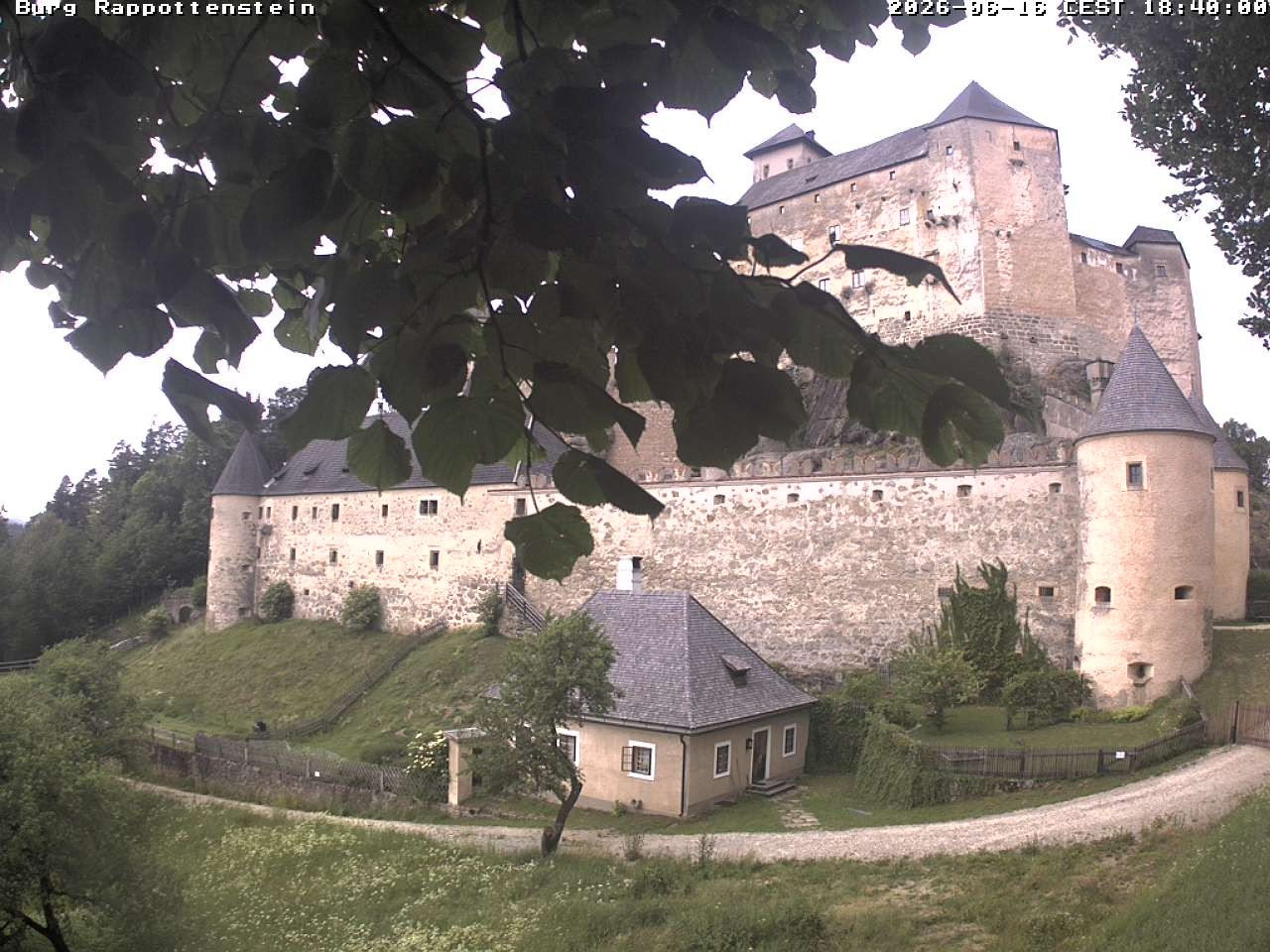 Archived image Webcam Rappottenstein Castle