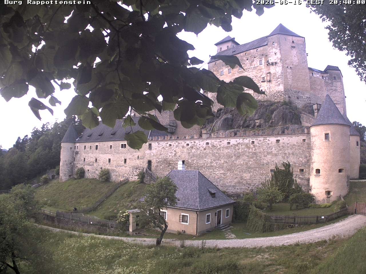Archived image Webcam Rappottenstein Castle