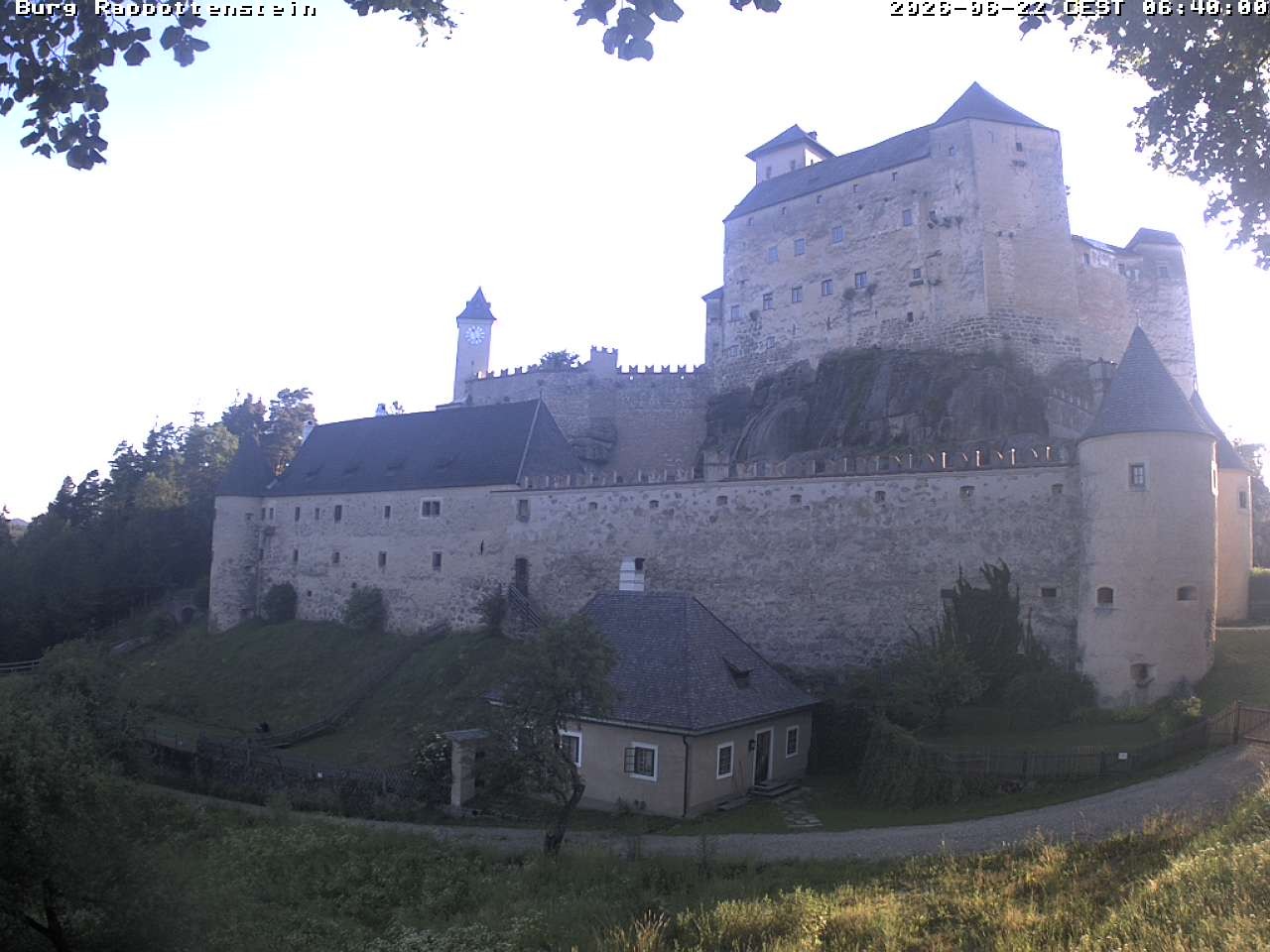 Archived image Webcam Rappottenstein Castle