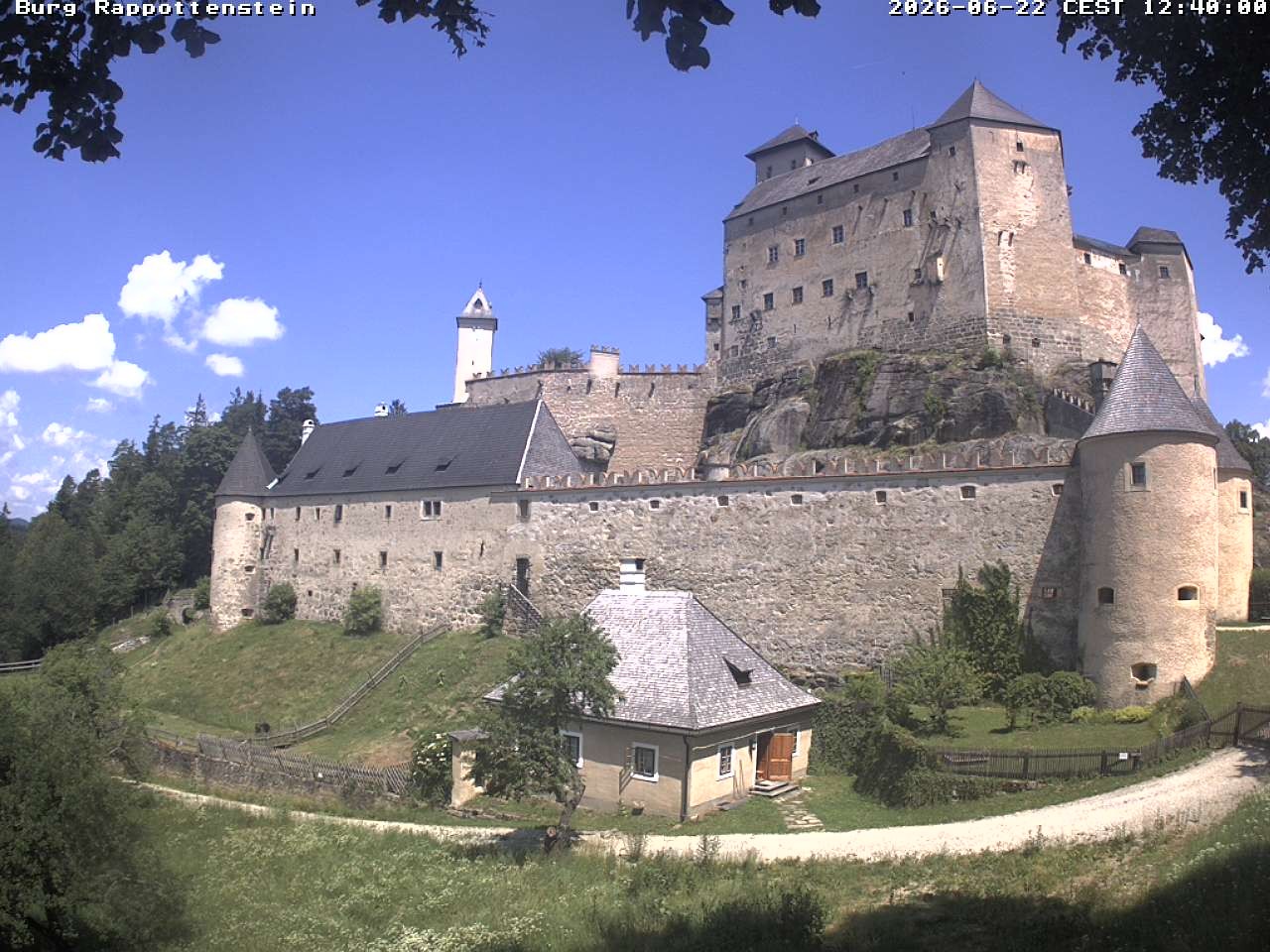 Archived image Webcam Rappottenstein Castle