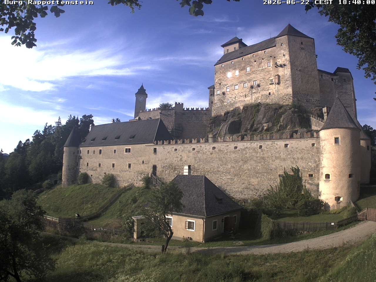 Archived image Webcam Rappottenstein Castle