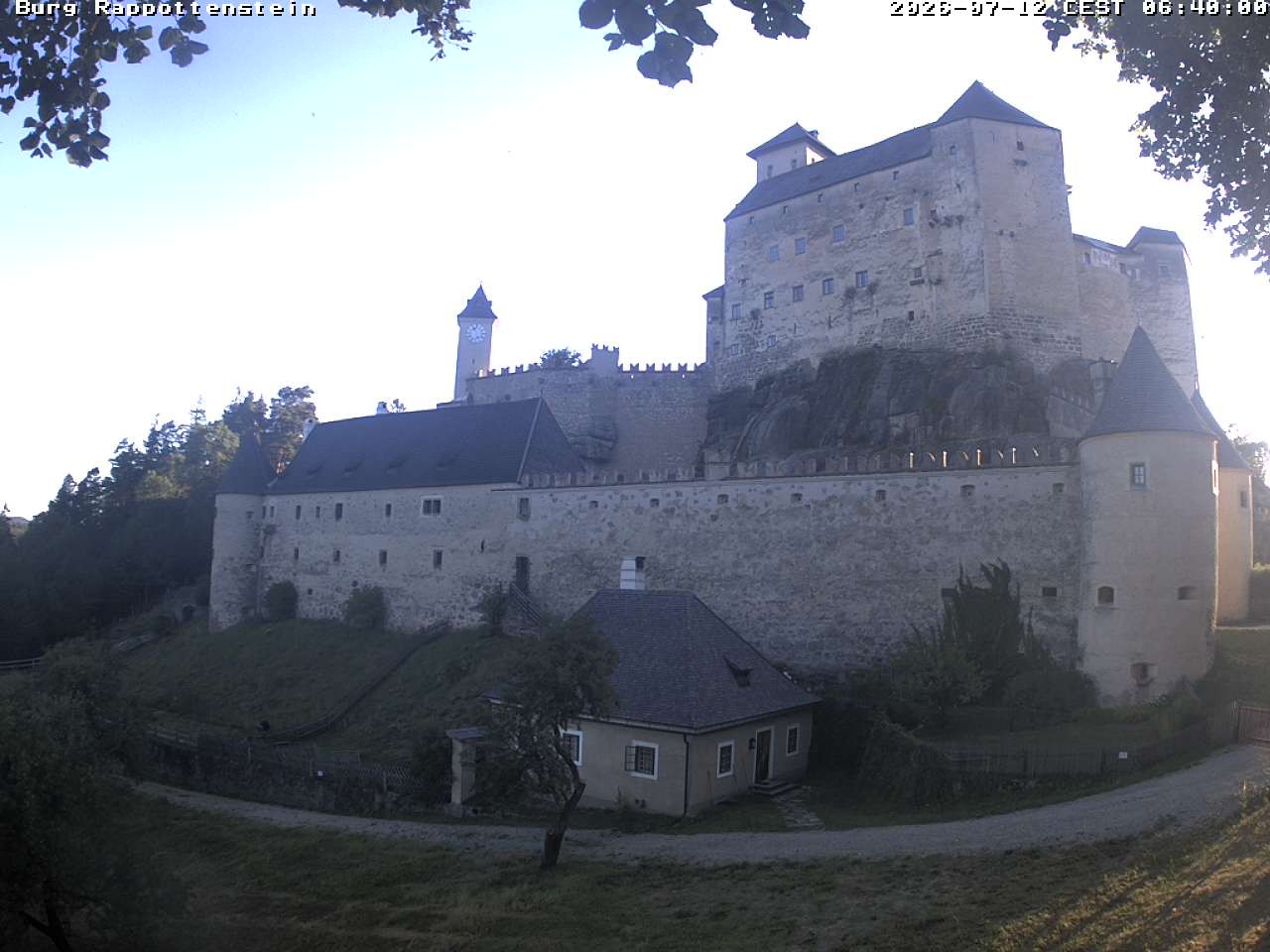 Archived image Webcam Rappottenstein Castle